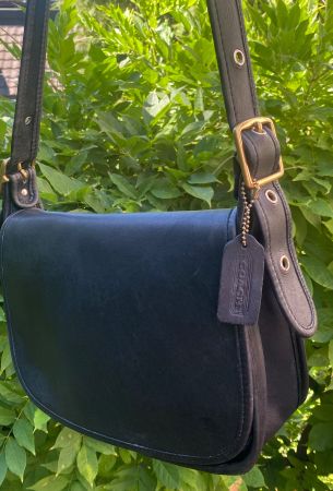 Vintage COACH Patricia’s Legacy, Style 9951