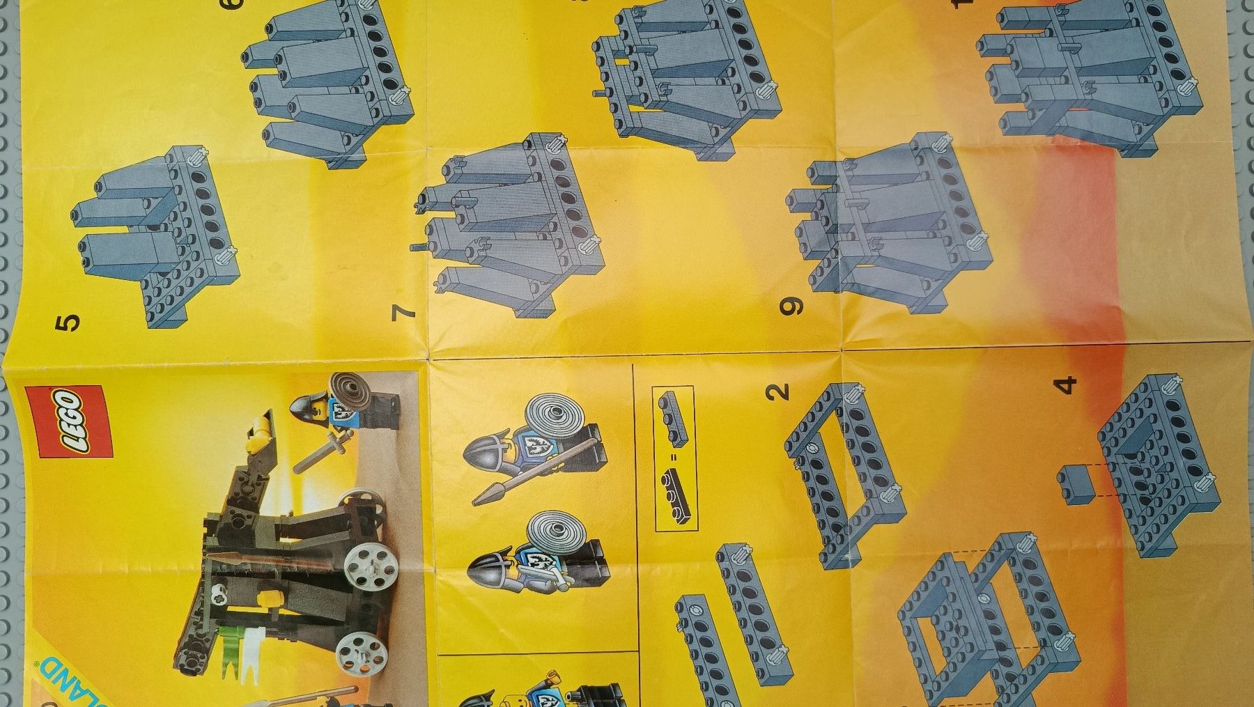 Lego Kit di costruzioni: LEGO Castle Anleitung / Instructions - 6030 – Usato da Muhen venduto da Legoholic 1