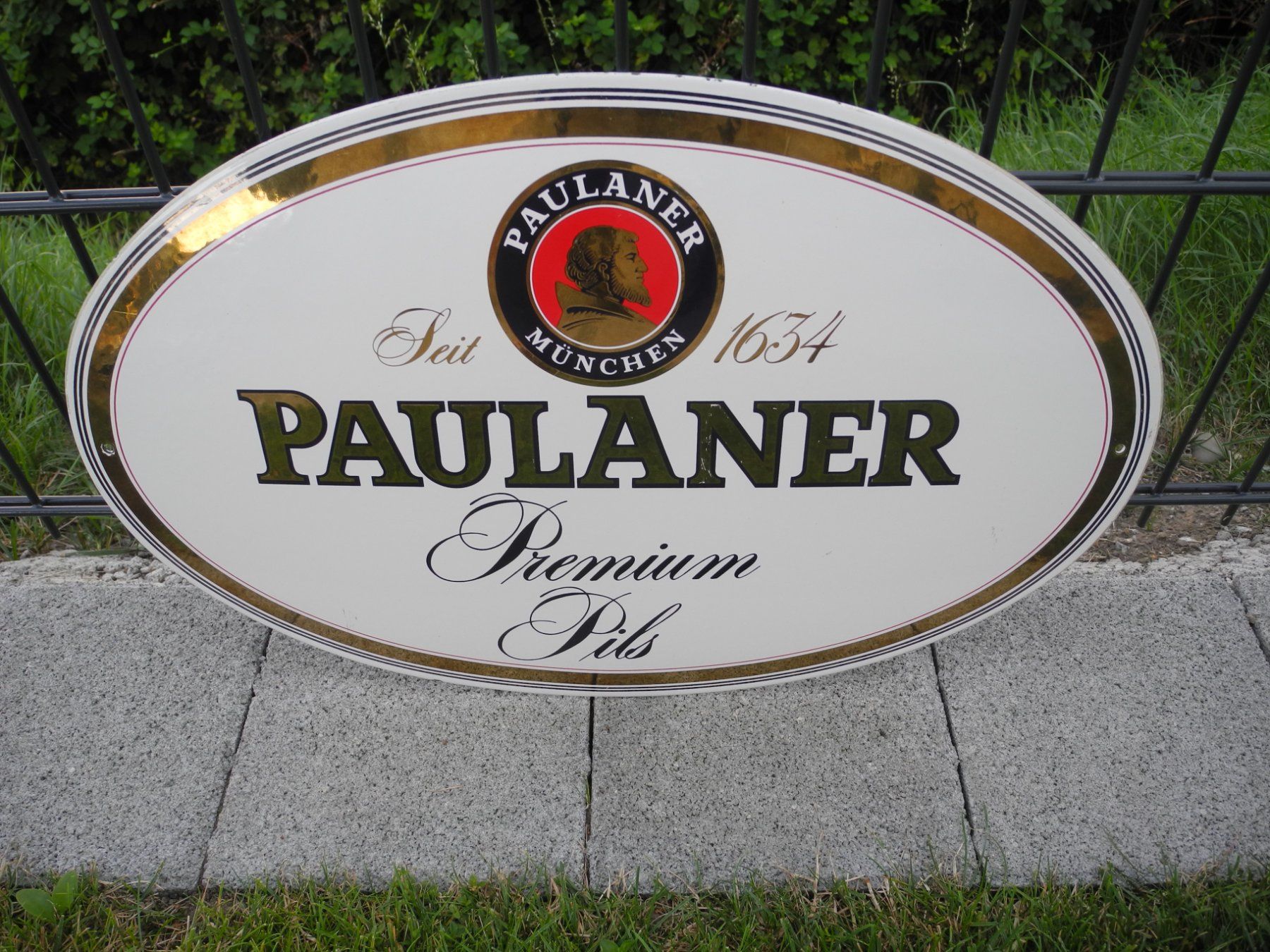 Insegne: PAULANER EMAILSCHILD NR. 1 – Usato da Reinach AG venduto da Huckleberrysix 2