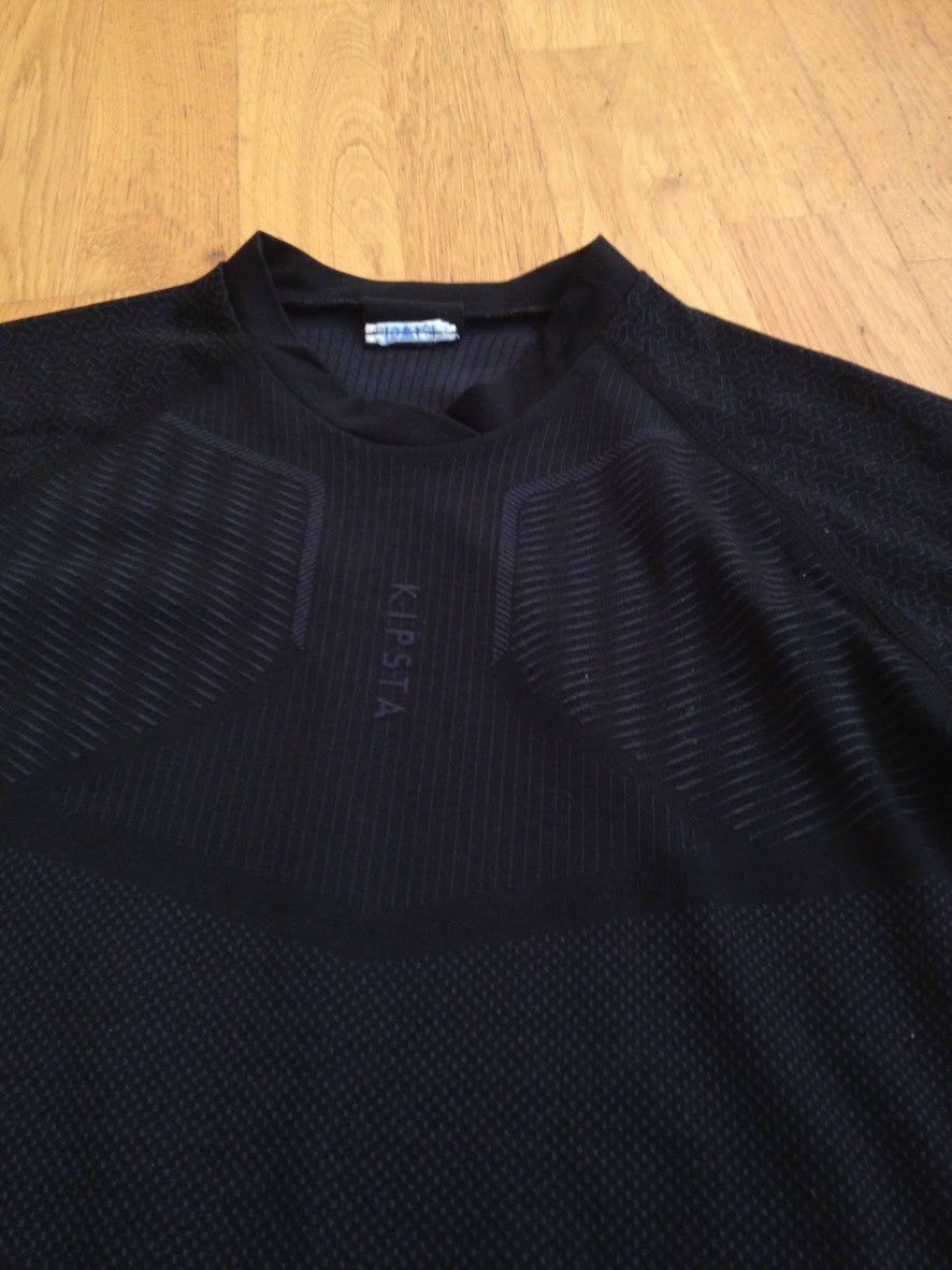 Sous-vêtements: Termo Oberteil Kipsta – D'occasion à Dübendorf par Fip05 1