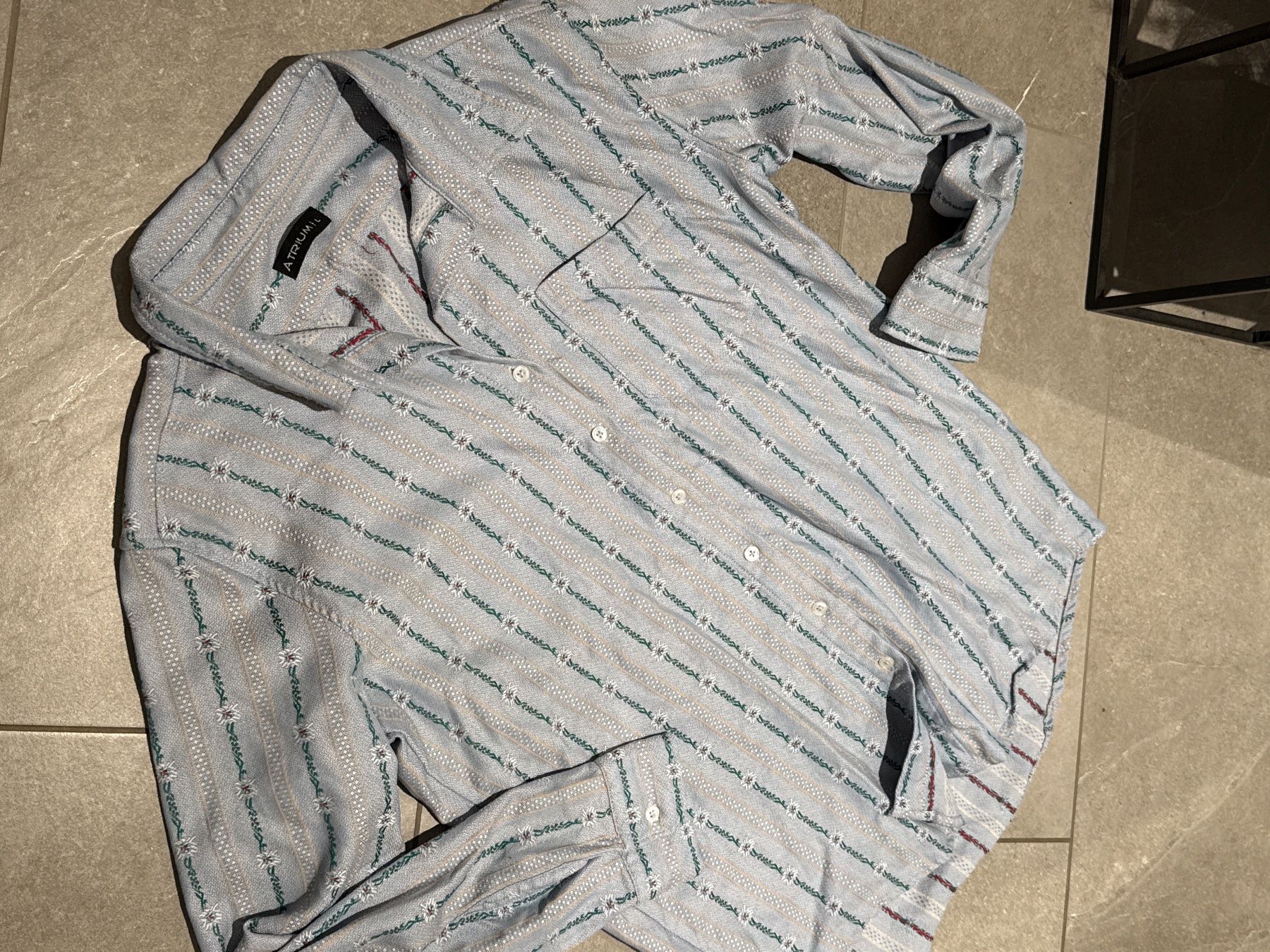 Edelweiss Camicie: Edelweiss Hemd, Grösse L – Usato da Amriswil venduto da used2use 2
