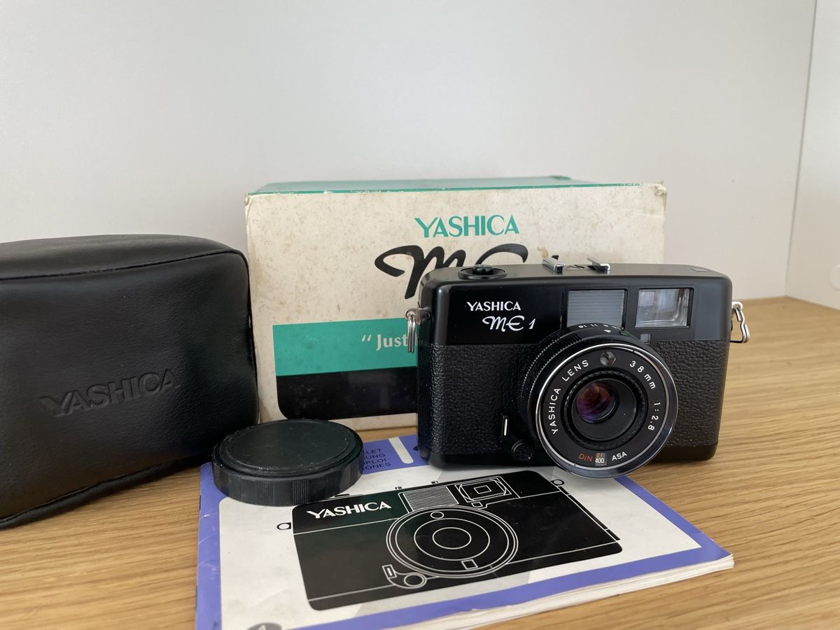 Yashica Kamera: Yashica me-1 – Gebraucht aus Bettwiesen von wombat90 1