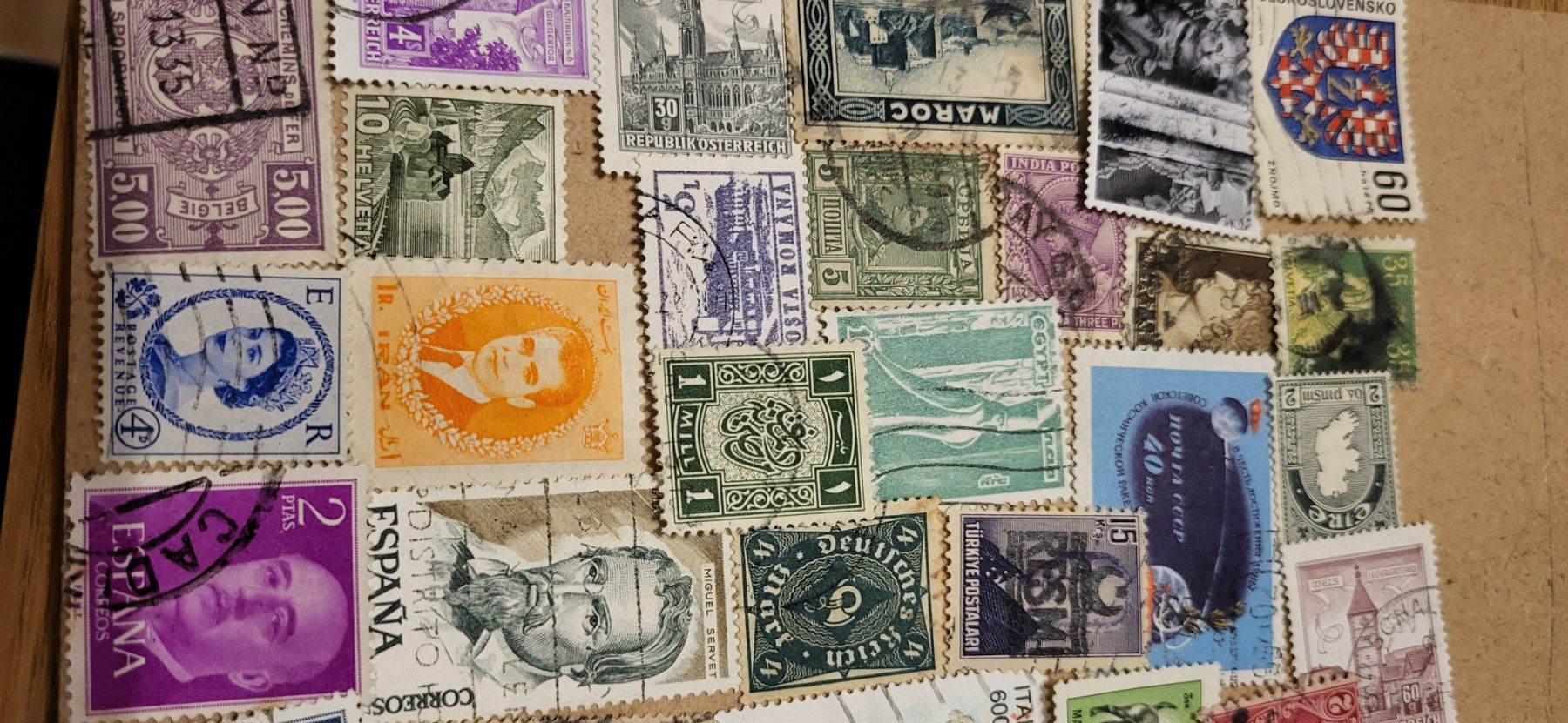 Alle Briefmarken: 50 verschiedene briefmarken ganze welt – Gebraucht aus St Gallen von Stampsalshobby 1