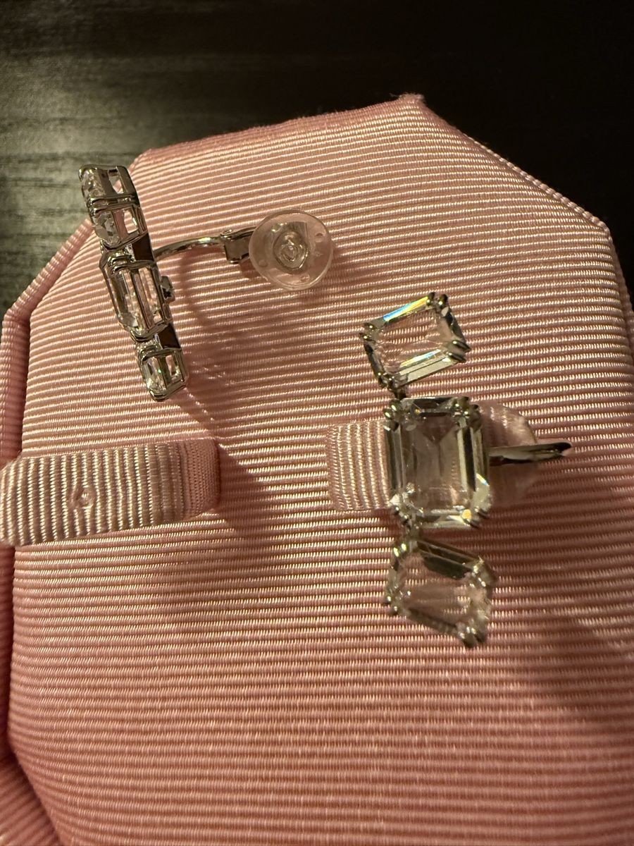 Swarovski Ohrringe & -stecker: Swarovski Ohren Ringe – Neu (gemäss Beschreibung) aus Matzingen von gloria97 3