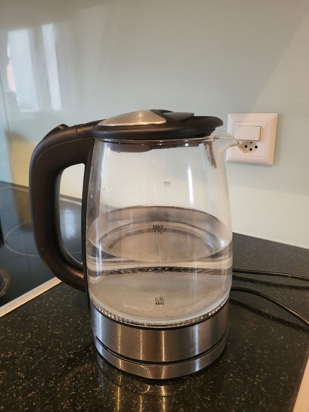 Bouilloires électriques: Electric Kettle/Wasserkocher – D'occasion à Zürich par jai_k6bl