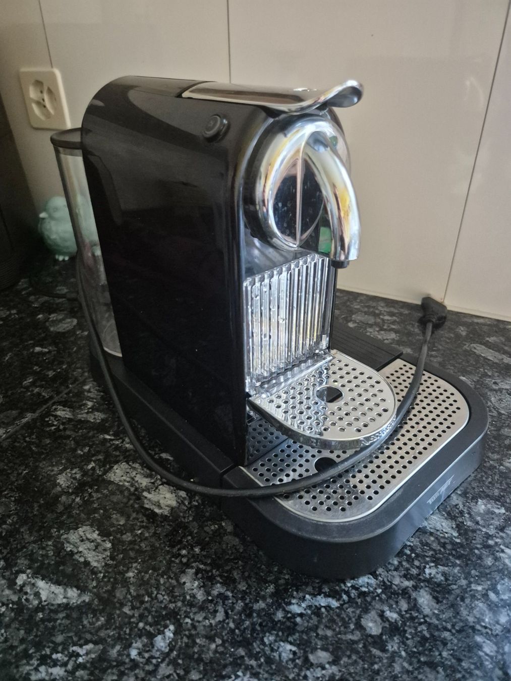 Macchine per caffè & Macchine per espresso: Nespresso CitiZ & Milk – Usato da Winterthur venduto da Neuesim 1