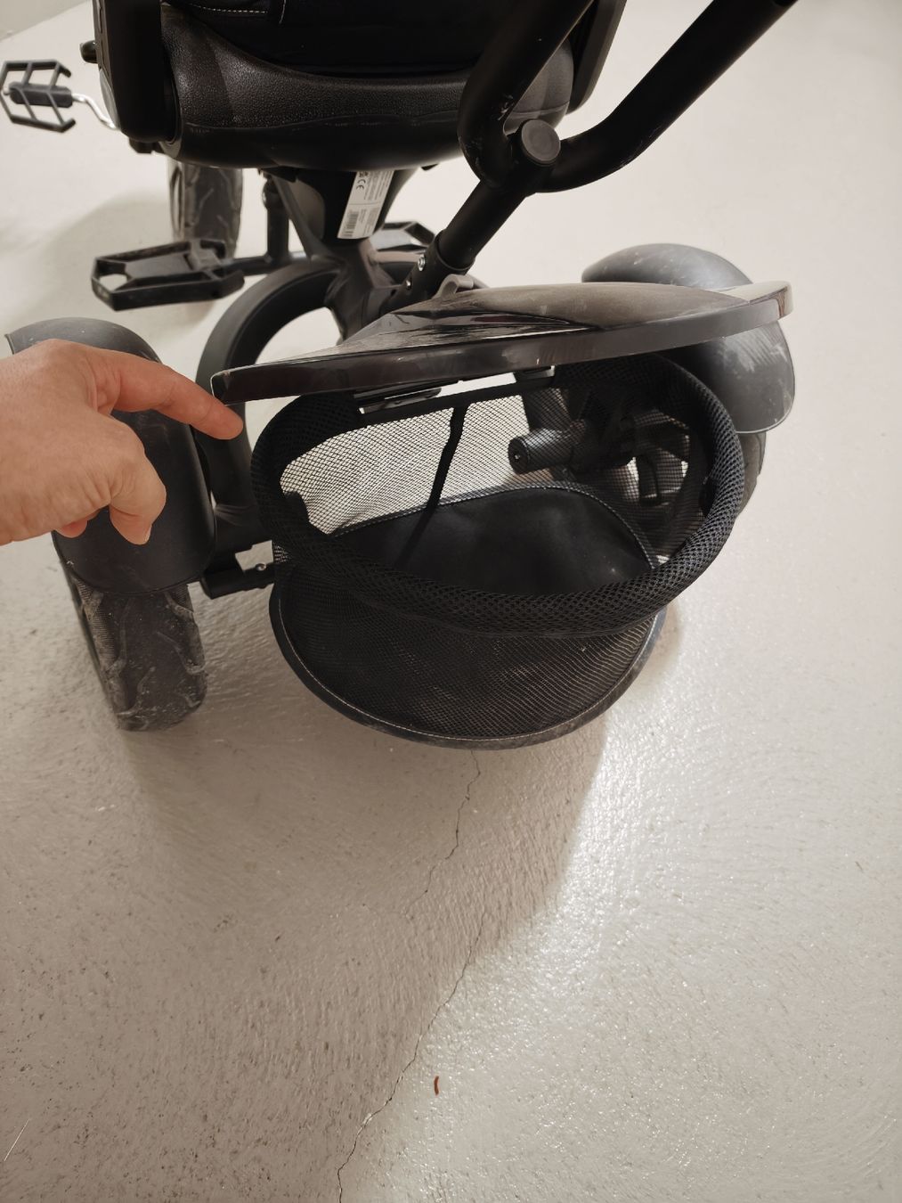 Veicoli per bambini: Dreirad QPlay Premium schwarz – Usato da Obergösgen venduto da SMOCARS 6