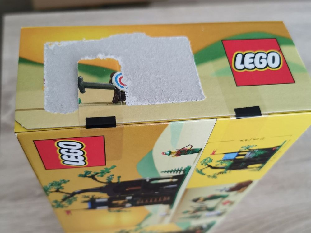 Lego Kit di costruzioni: Lego Castle 40567 Forest Hideout Limited Neu und OVP – Nuovo e nell'imballaggio originale da Hinwil venduto da LegoPirat 2