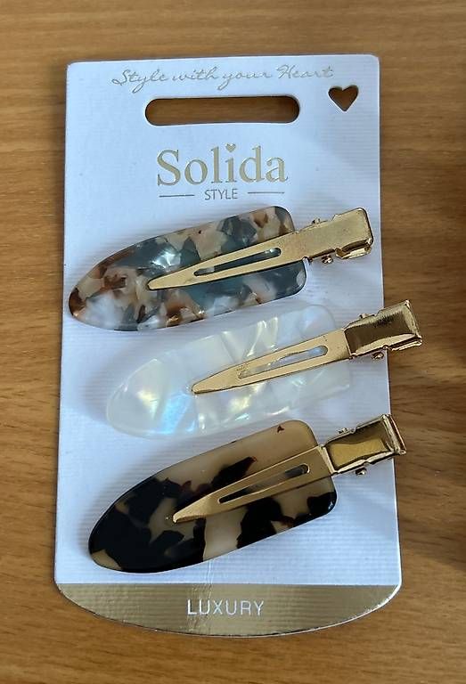 Haarschmuck: Haarspangen & Haargummis NEU – Gebraucht aus Vaduz von alina_hasler 1