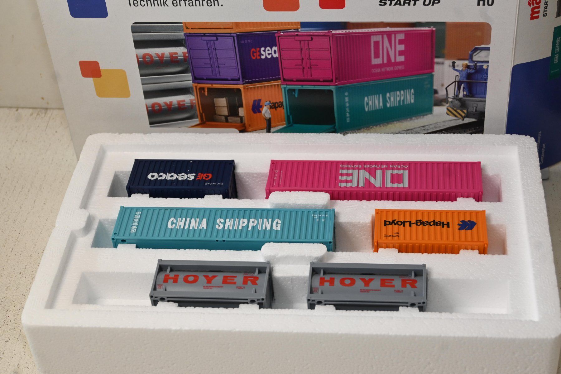 Märklin Modellini di ferrovie: Märklin 72453 Container Set H0 mit OVP – Usato da Laupen ZH venduto da Zmoewe 2