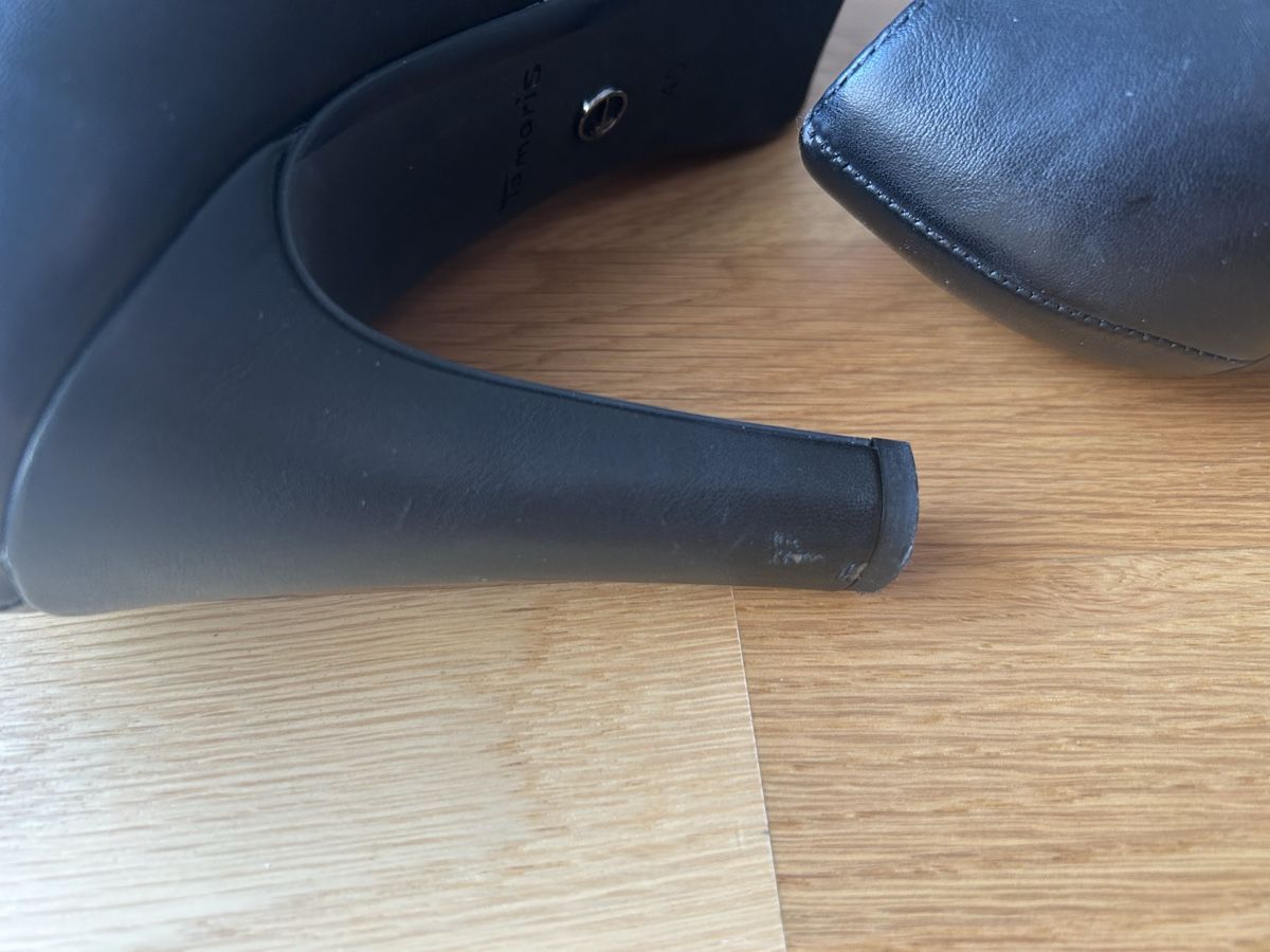 Tamaris Damenschuhe: Tamaris Plateau-Pumps in Schwarz – Gebraucht aus Opfikon von Sili121 4