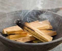 50g Palo Santo 5-8 Holzstäbchen