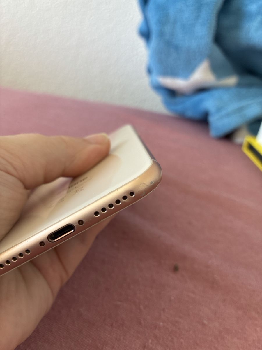 Apple Handys / Smartphones: iphone 8 – Gebraucht aus Mels von joe_lin572 4