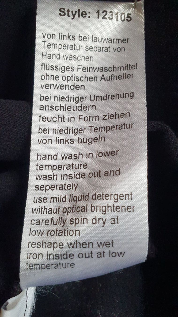 Vestiti: Kleid schwarz, ärmellos – Usato da Brüttisellen venduto da Kluba 5
