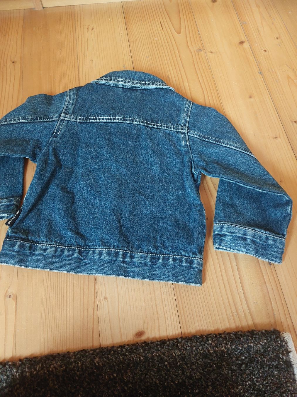 H&M Giacche & Cappotti: Tolle Babyjacke Jeans gr 74 – Usato da Landquart venduto da Cedes 3