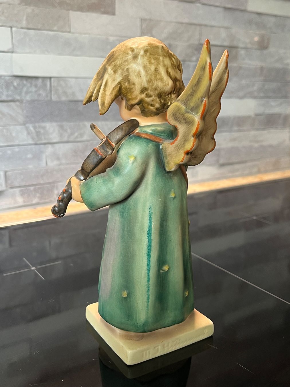 Hummel Statuette: Alte Goebel/Hummel Engel Figur – Usato da Bauma venduto da Budgerigar 2