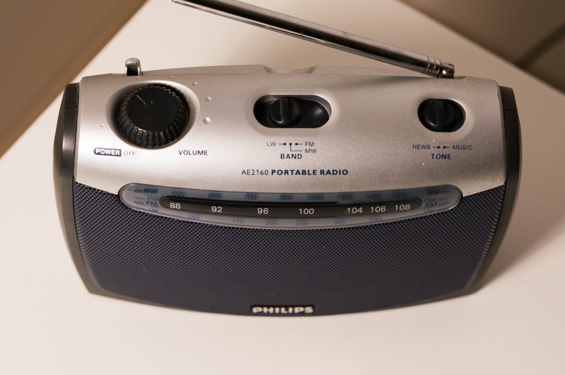 Philips Radio: Philips Radio Model: AE2160 – Usato da Thörishaus venduto da vintagger 1