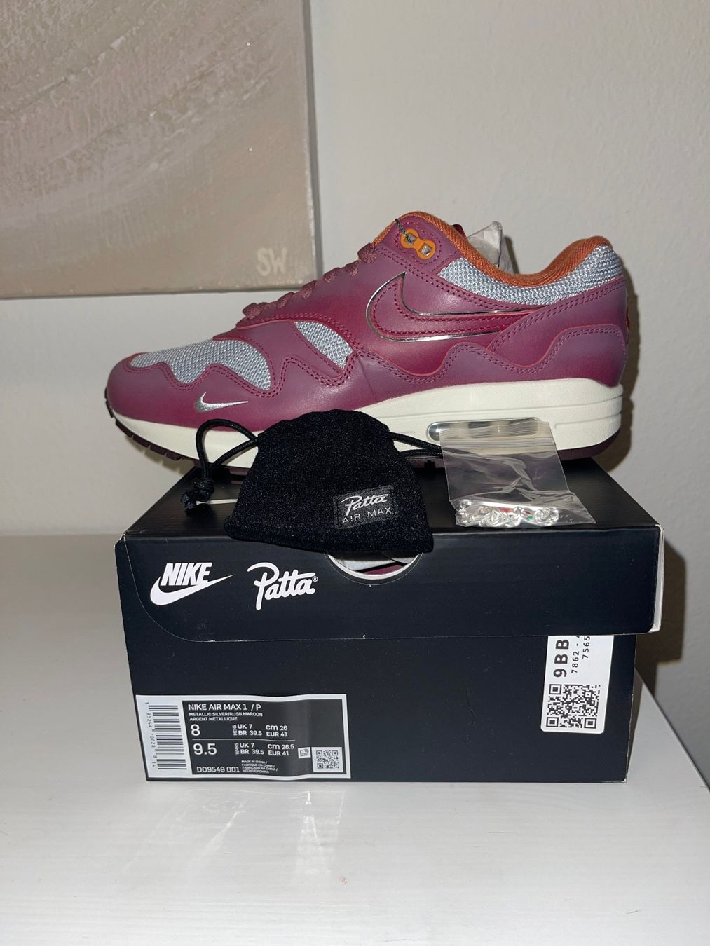 Nike Herrenschuhe: Nike Air Max 1 Patta " Waves with Bracelet " EU 41 – Neu und originalverpackt aus Luzern von blumentopf783