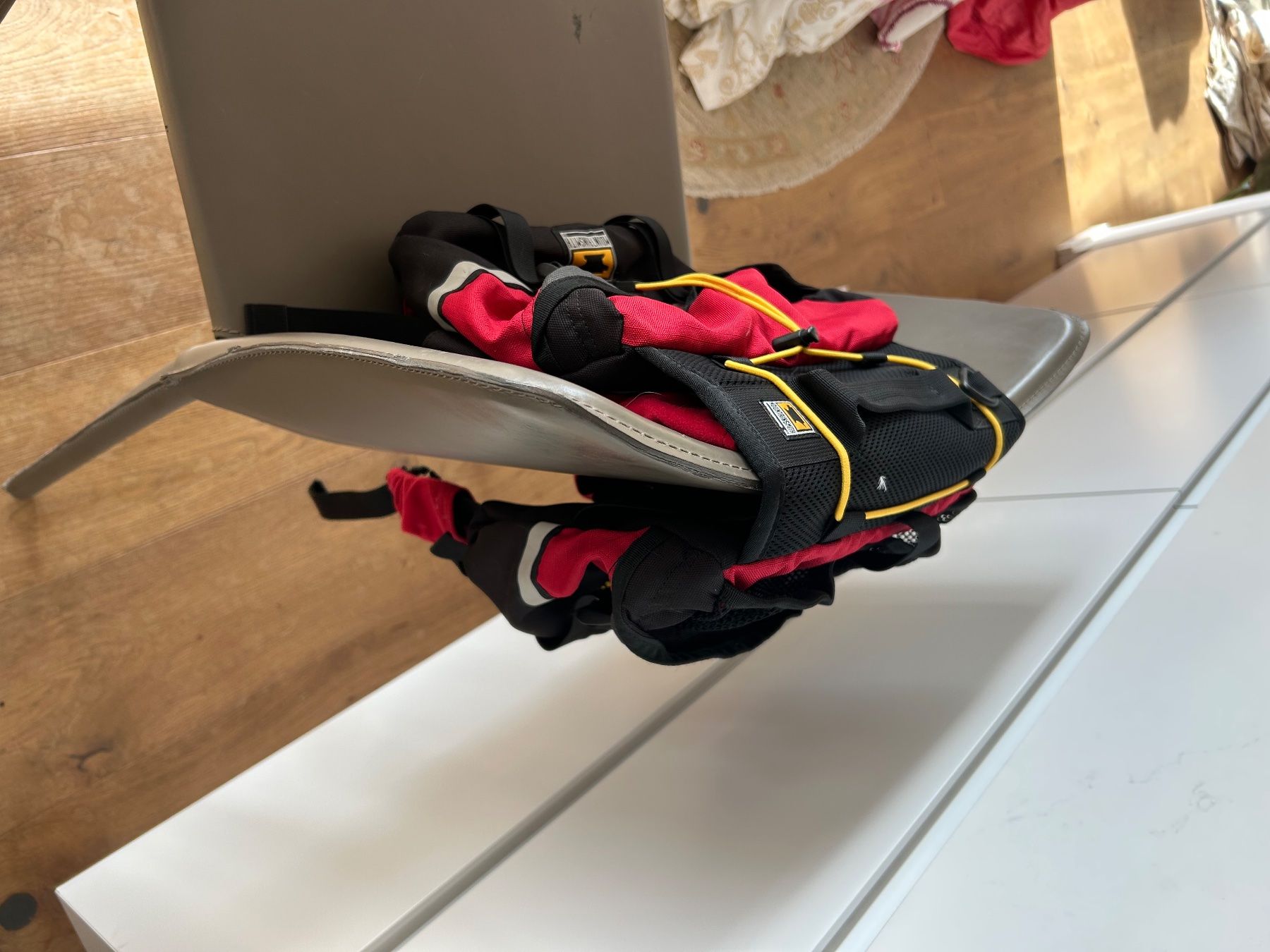 Bekleidung: Dog saddle bag  - new – Gebraucht aus Zollikon von kmg1