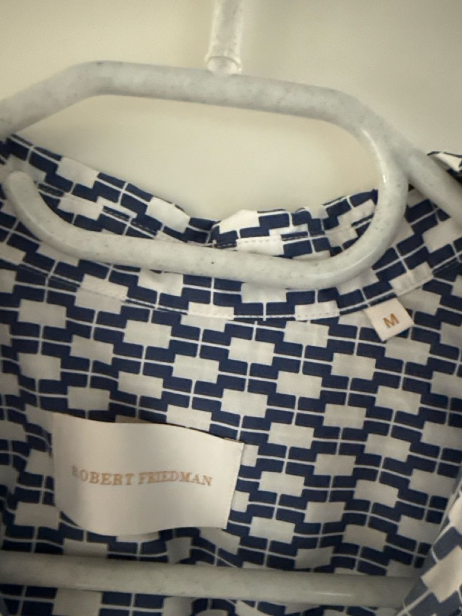 Kleider: Robert Friedman Hemdkleid Grösse M blauweiss gemustert – Gebraucht aus Oberrieden von Allesundanderes 1