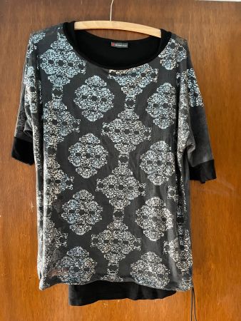 T-Shirt schwarz/silbrig mit schwarzem Top
