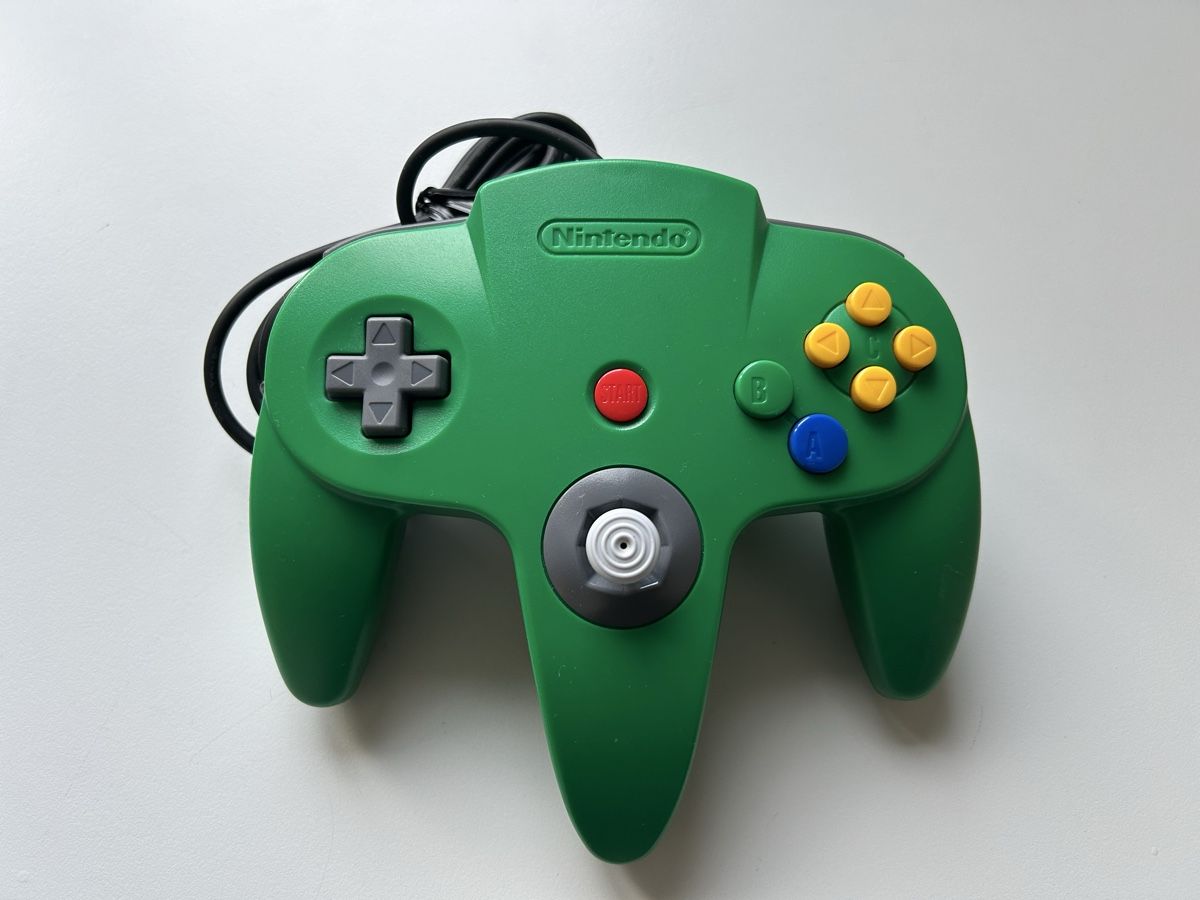 Nintendo Consoles: Nintendo 64 N64 Original Kontroller Grün – D'occasion à Belp par retrovideogamers 1