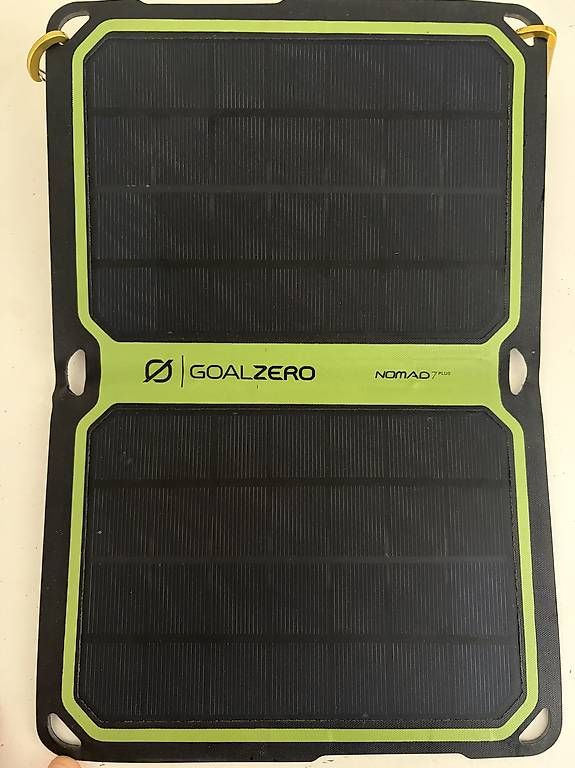 Goal Zero Panneaux solaires: Goal Zero Nomad7 Plus Solarpanel – D'occasion à Zürich par BenJoMusic 1