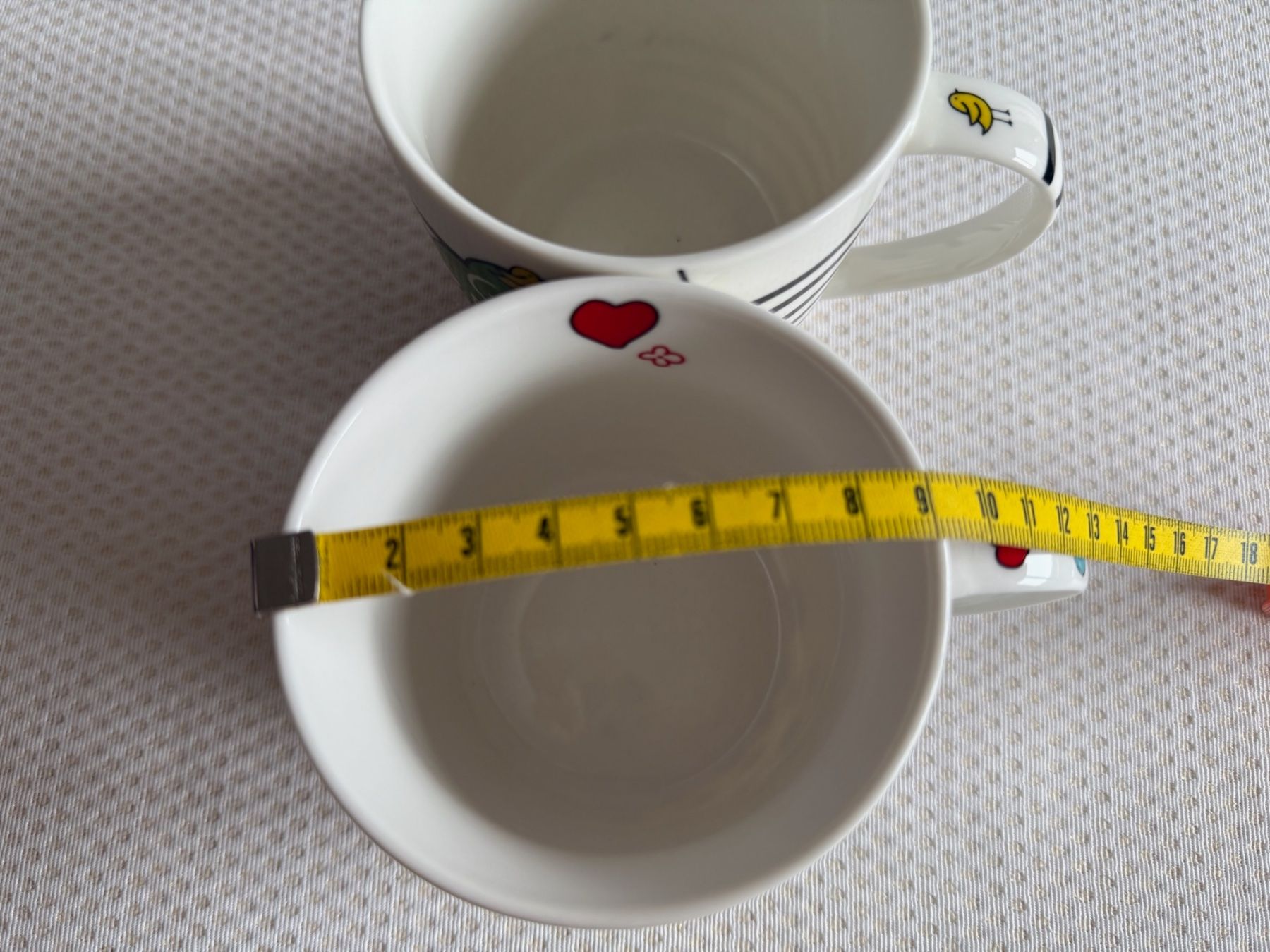 Tazze: - Tasses - Mug – Usato da Sion venduto da accroshoes 5