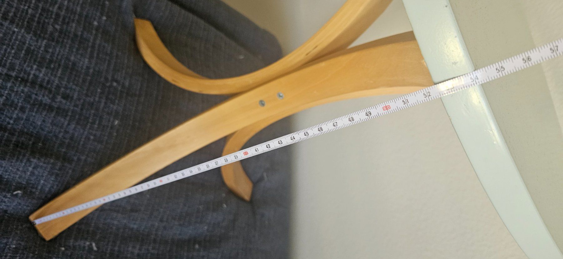 Tables: Beistelltisch, Höhe 54 cm, Durchmesser 46 cm – D'occasion à Reinach AG par asiaaa19913 2