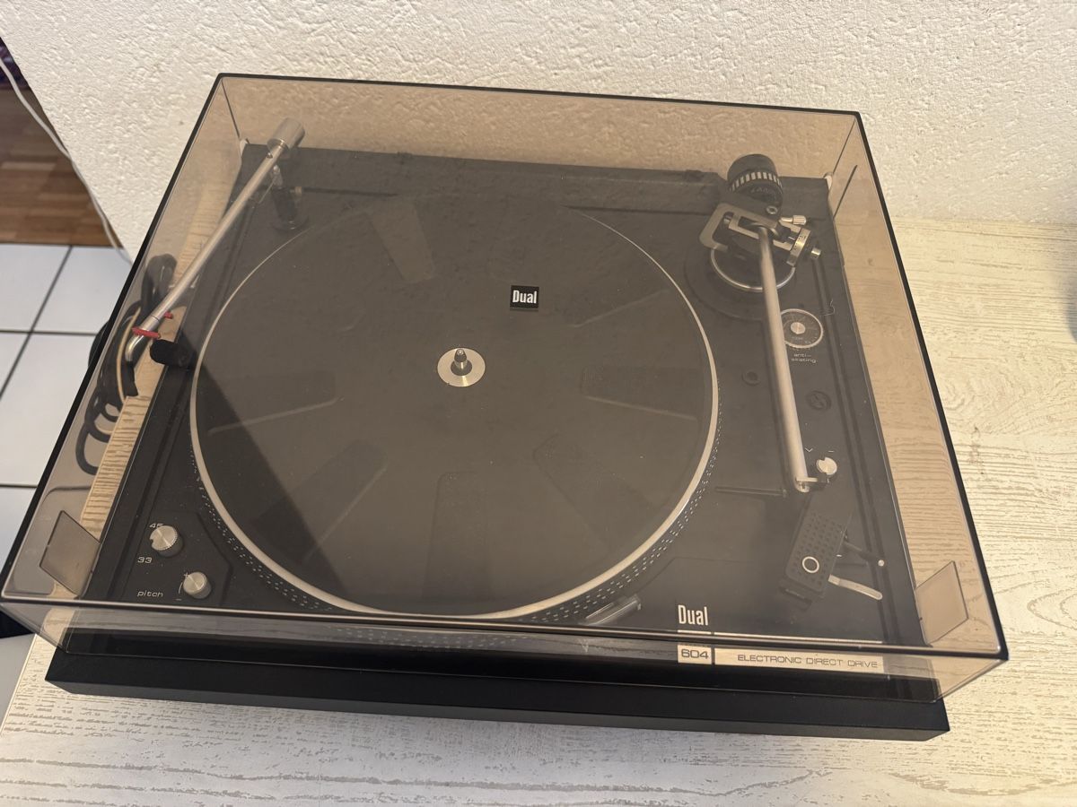 Dual Giradischi: Dual 604 Plattenspieler – Usato da Zunzgen venduto da milesdavis76