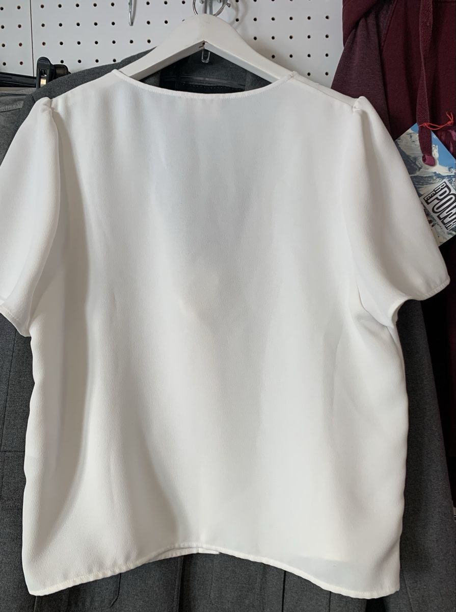 Sezane Blusen: Sezane bluse 40/42 – Gebraucht aus Unterseen von jpowers1971 2