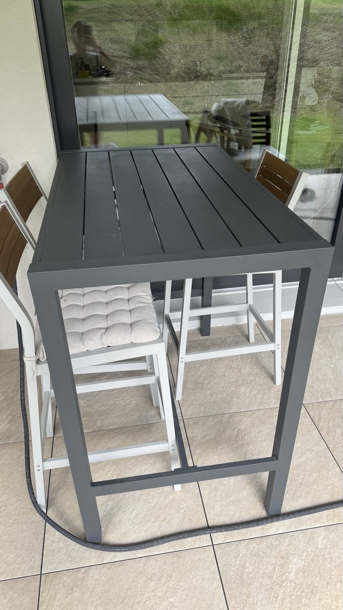 Tavoli: Table - aluminium – Nuovo (secondo la descrizione) da Corsier GE venduto da Arca_ReLife 2