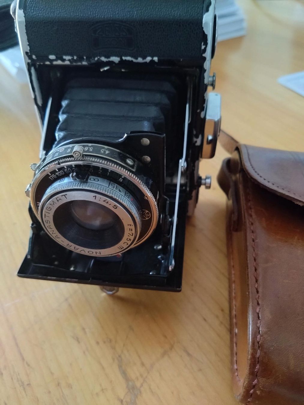 Zeiss Kamera: Fotoapparat Zeiss – Gebraucht aus Maienfeld von ilaus 1