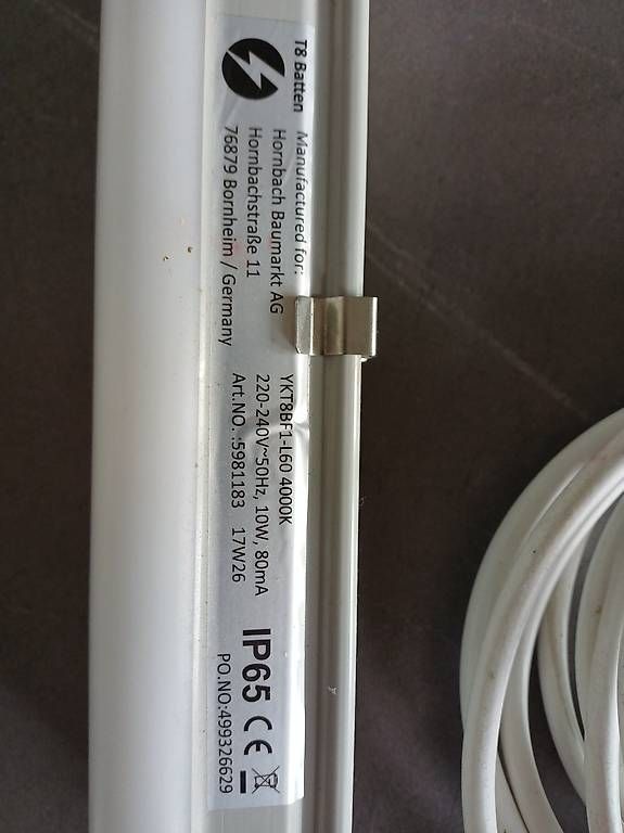 Lampade: Lampe IP 65 mit Kabel, Schalter, Stecker – Usato da Sursee venduto da sz1212 1