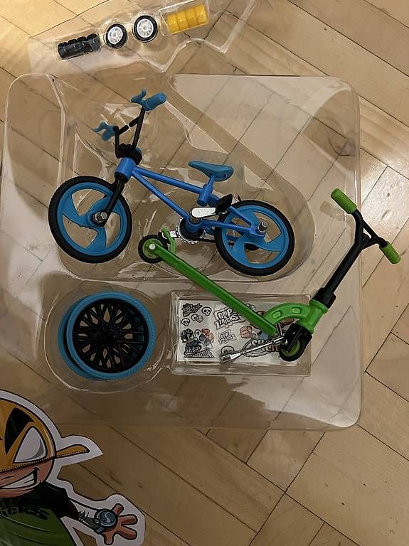 Giocattoli:  set mini skate – Usato da Viganello venduto da bia_x25w 2