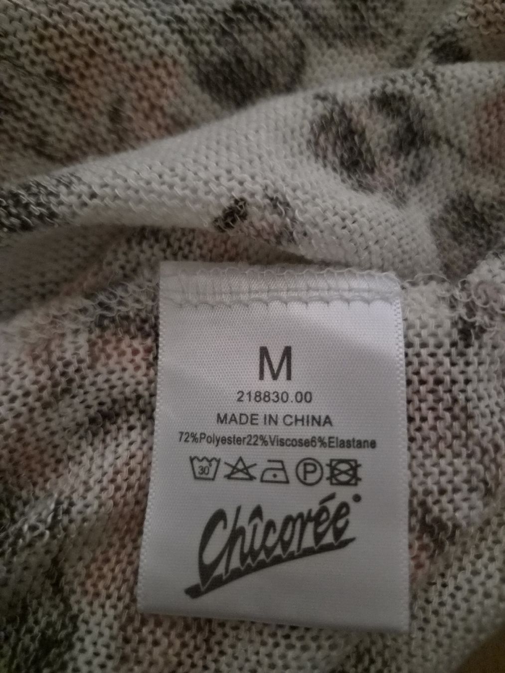 Pullover & Sweatshirts: Chicoree Oberteil floral Grösse M, gestrickt – Gebraucht aus Mumpf von Fabis_Shop 4