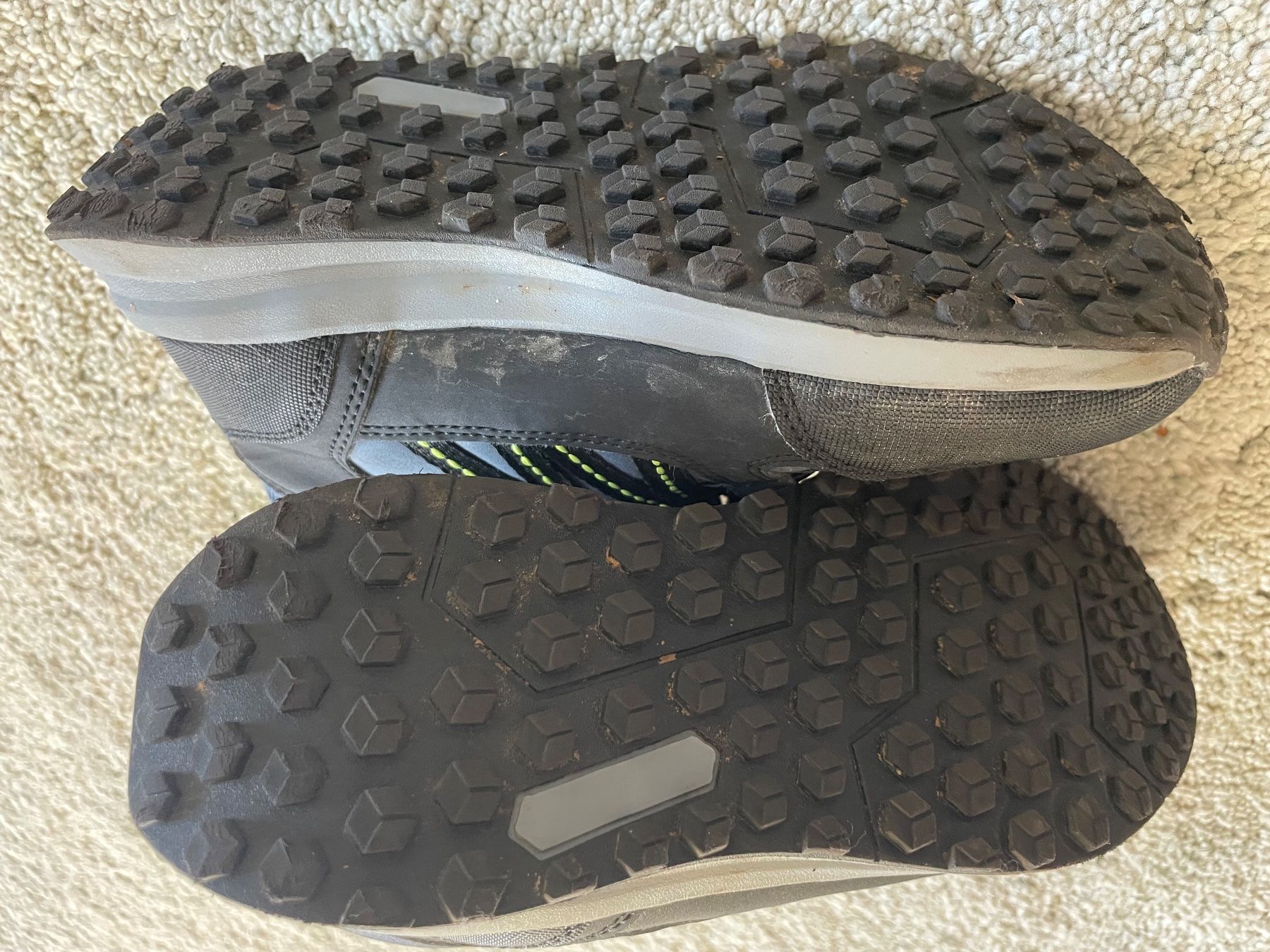 Scarpe per ragazzi: Trekkings Kinderschuh 33 – Usato da zürich venduto da malukmerlin 4