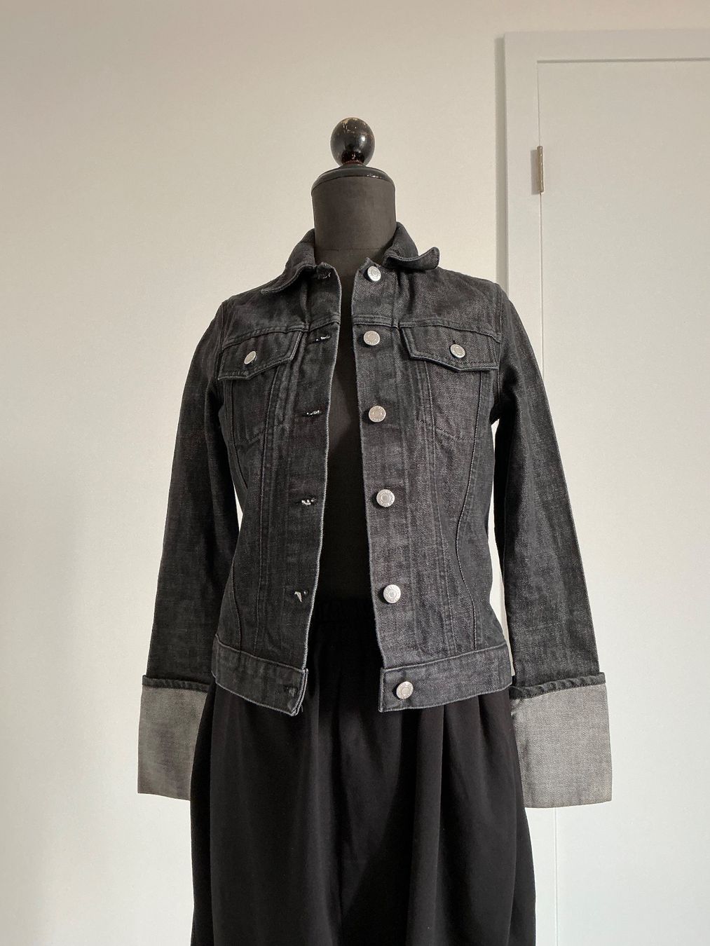 Helmut Lang Giacche: Helmut Lang Jeansjacke Gr. 34 – Usato da Carona venduto da LaDark11