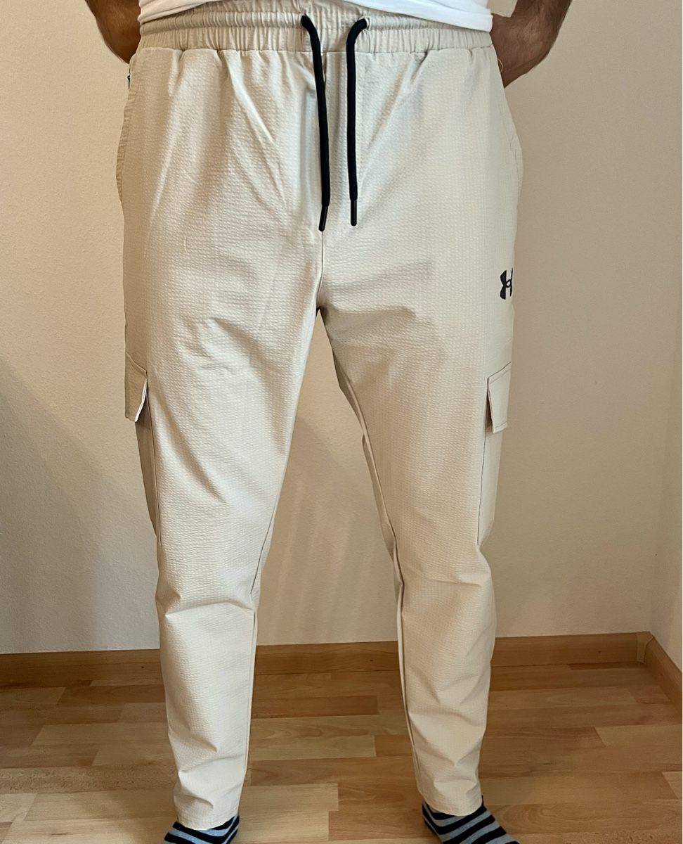 Under Armour Pantaloni: Under Armour Hosen – Nuovo e nell'imballaggio originale da Basel venduto da ttudor 2