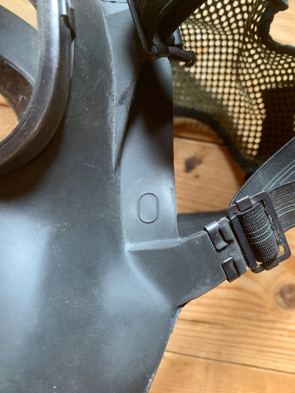 Visage & Oreilles: Schutzmaske 90 der CH Armee – D'occasion à Goldingen par Bergler012 5