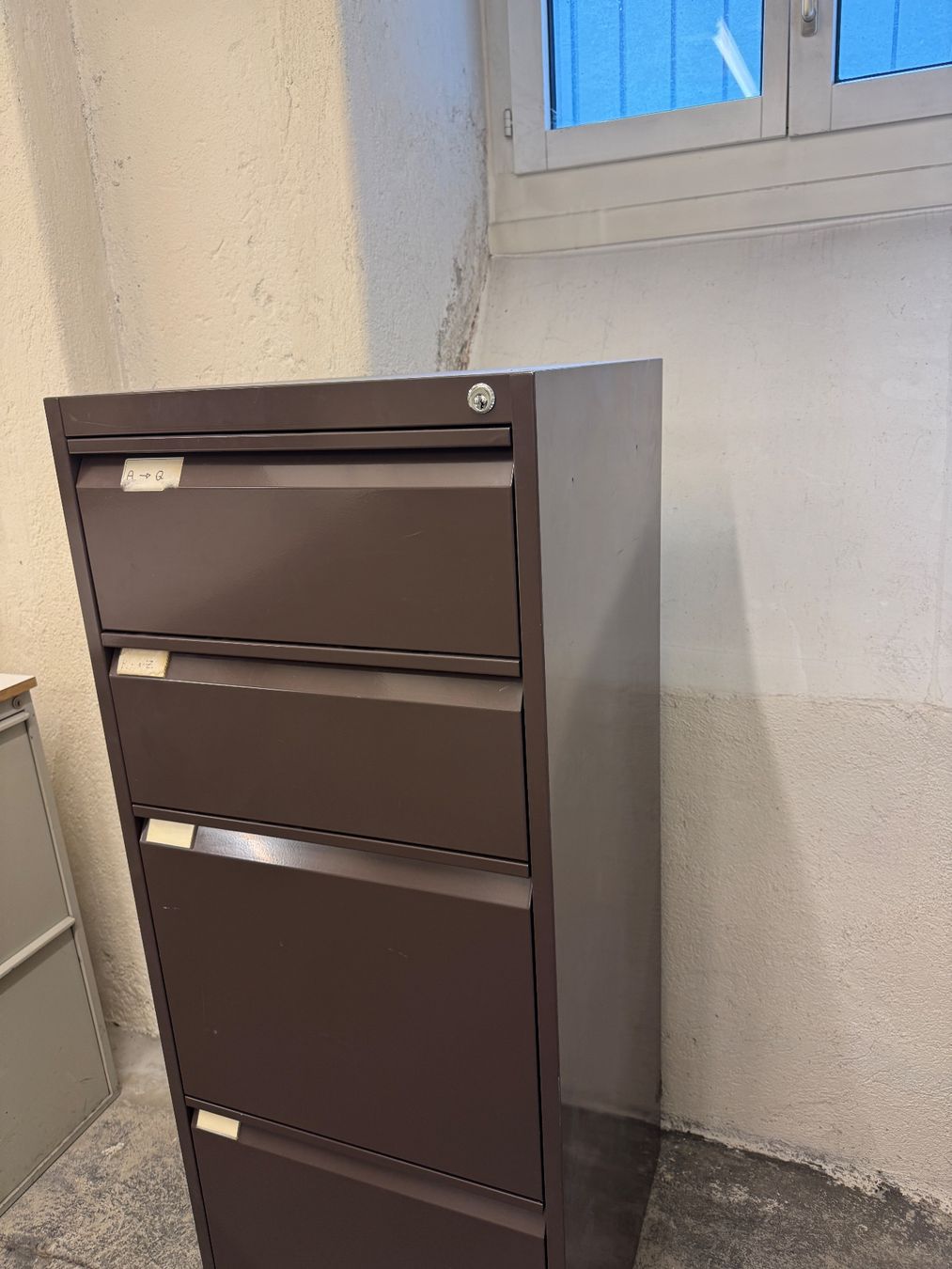 Lista Armadi: Lista Hängeregisterschränke – Usato da Zürich venduto da von_h6p5 1