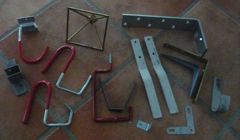 Tutti gli attrezzi: diverse Metall Teile – Usato da Ruggell venduto da Btt