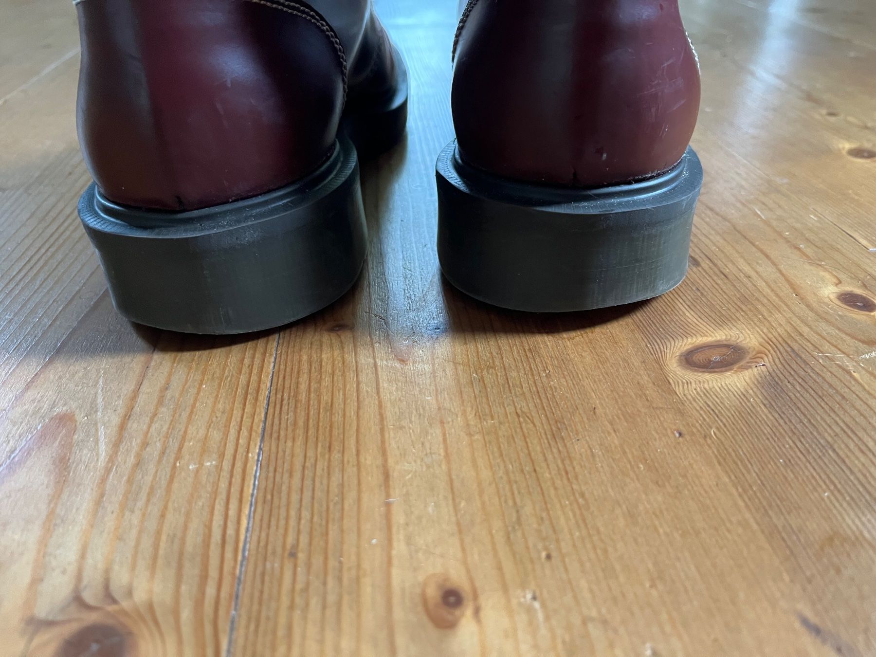 Dr. Martens Scarpe da uomo: SOLOVAIR Boot Bordeauxrot Gr 38.5 – Usato da Zürich venduto da Joining_pisces 5