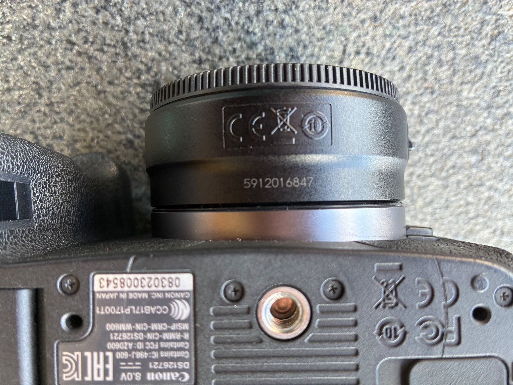 Canon Kamera: Canon EOS R Vollformat Systemkamera mit Objektadapter EF-EOS – Gebraucht aus Frieswil von Maettu62 7