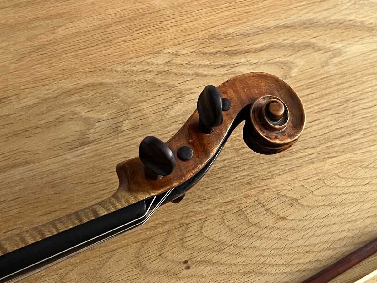 Strumenti musicali: TIRIOT Mirecourt violon 4/4 – Usato da Bassecourt venduto da 59.00chf 3