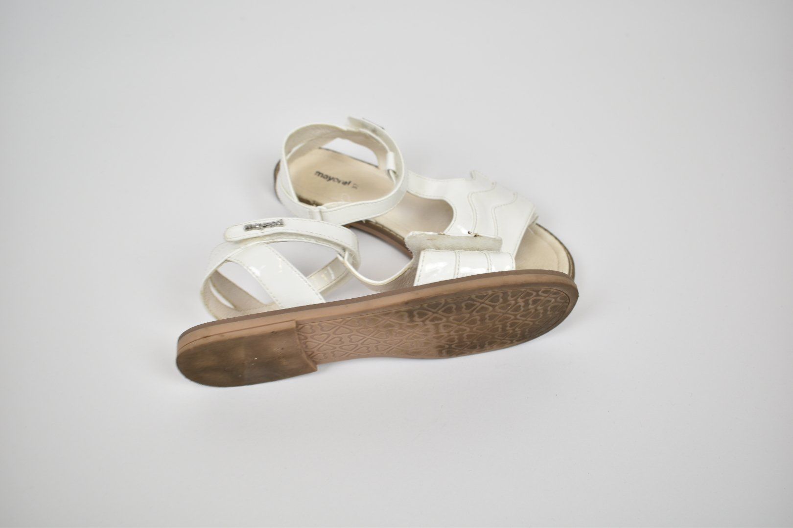 Mayoral Schuhe für Mädchen: Mayoral Sandalen, Mädchen, Gr.37, Lackoptik – Gebraucht aus Nürensdorf von 2ND_STORY 3
