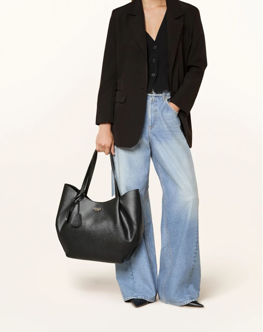 Guess Sacs femmes: Guess Tasche – Neuf (Voir description) à Gurzelen par Boutique 3
