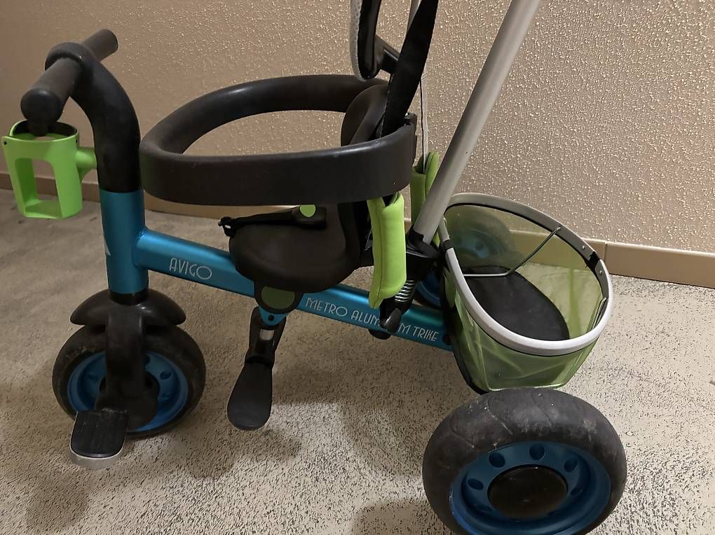 Fahrzeuge für Kinder: Velo tricycle – Gebraucht aus St-Prex von Sirom83 2