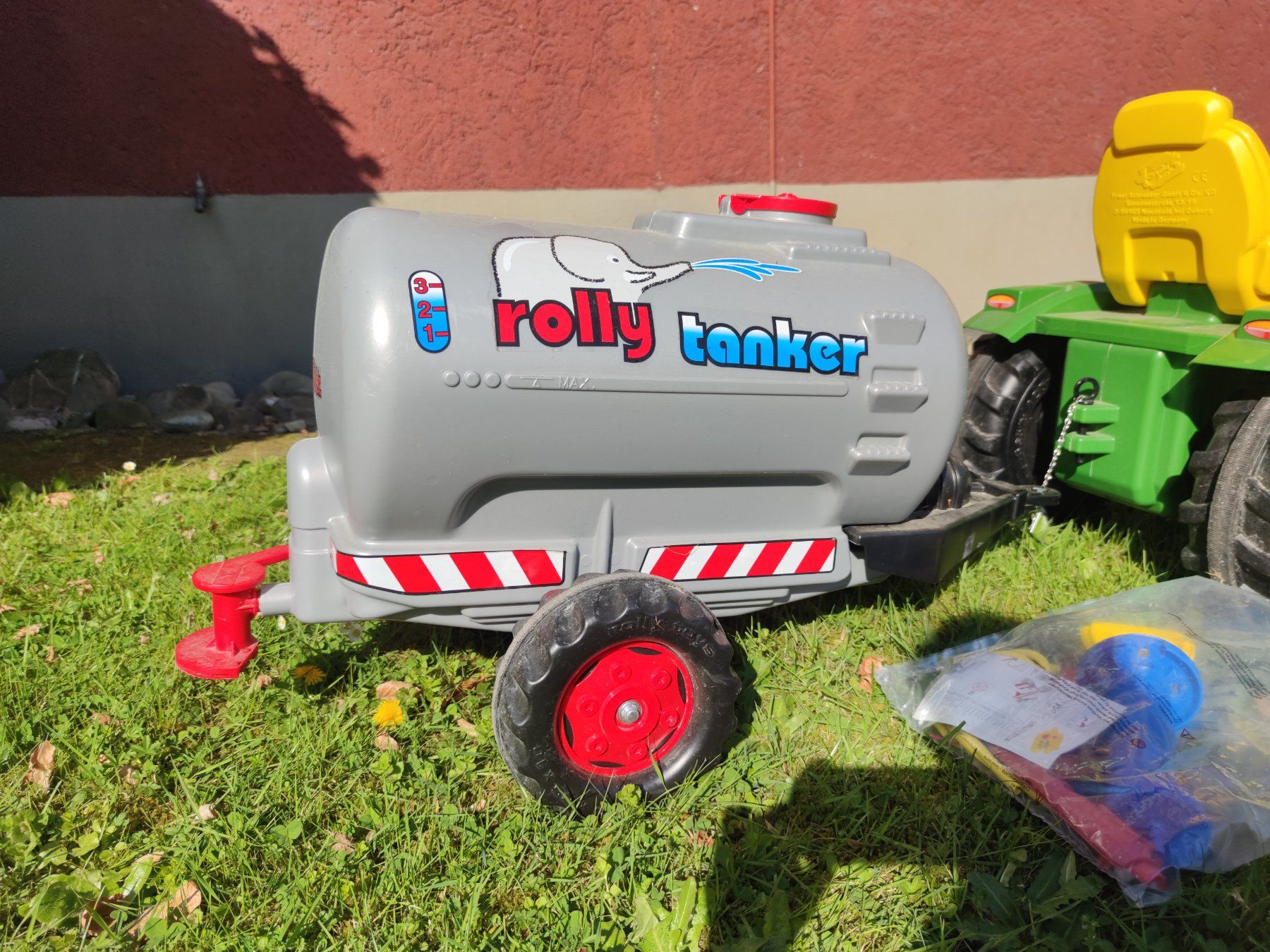 John Deere Veicoli per bambini: John Deere Kinder Traktor Set (Wassertank + Frontlader neu) – Nuovo e nell'imballaggio originale da Zürich venduto da ber_r6hd 4