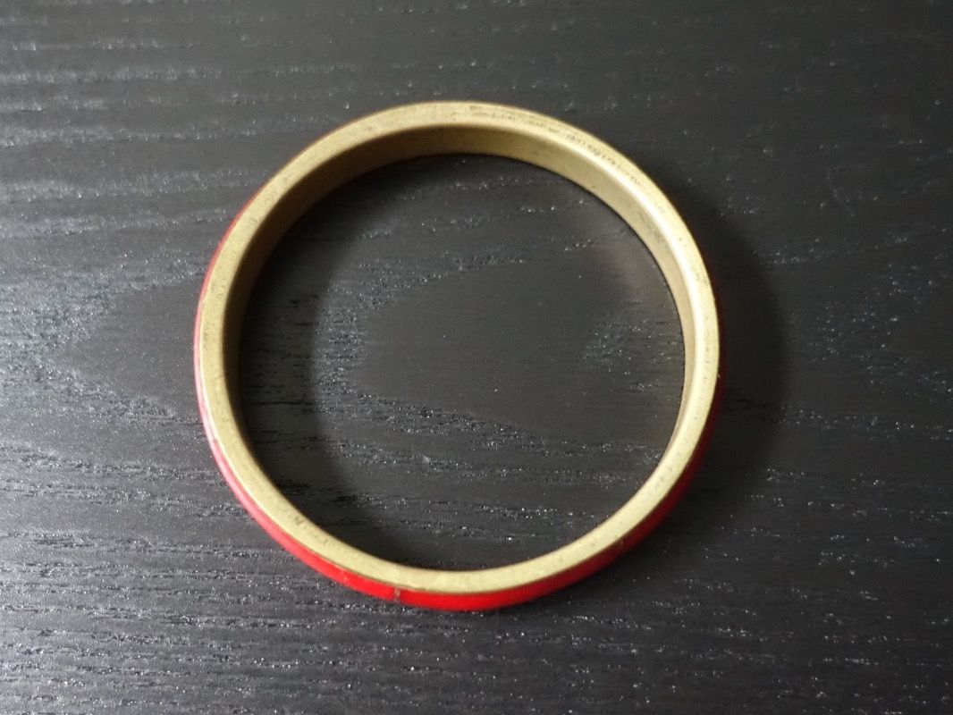 Bracciali & Braccialetti: Armreif aus Messing mit roten Einlagen – Usato da Russikon venduto da Eulenfeder 4
